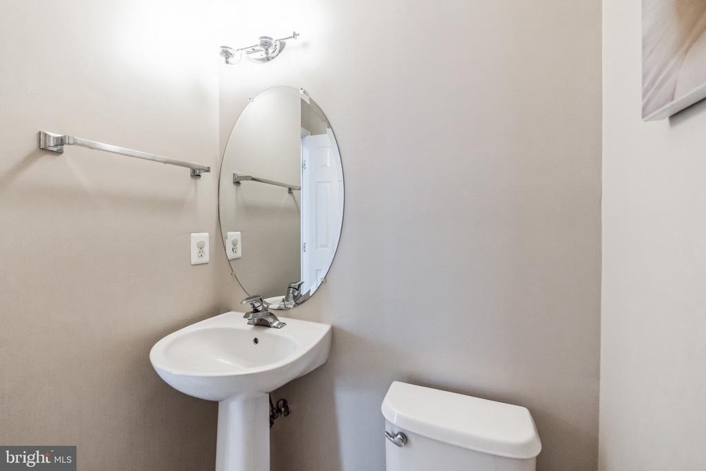 12876 Fair Valley Court - Photo 9