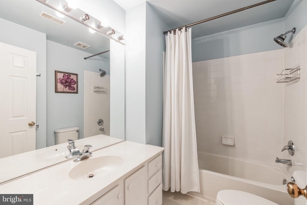 12876 Fair Valley Court - Photo 20