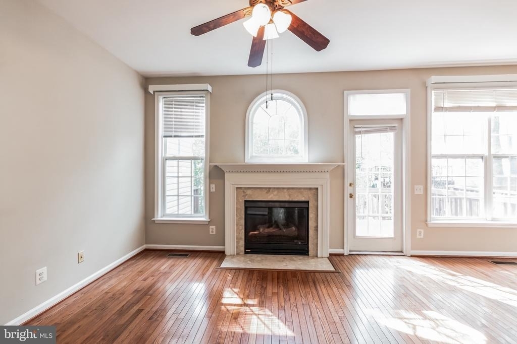 12876 Fair Valley Court - Photo 5