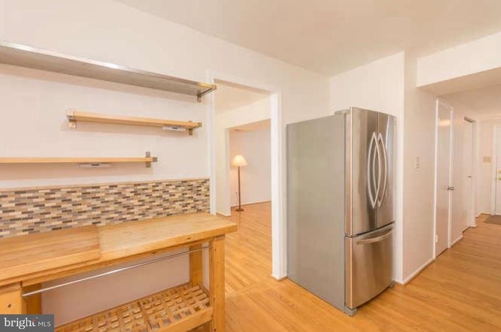 8302 Moline Place - Photo 4