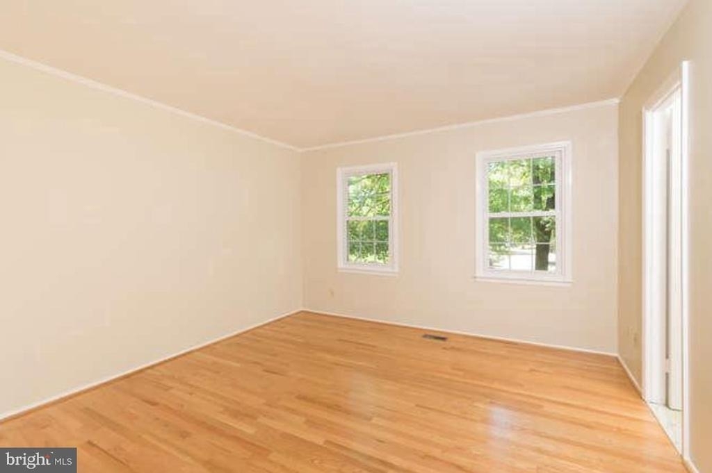 8302 Moline Place - Photo 13