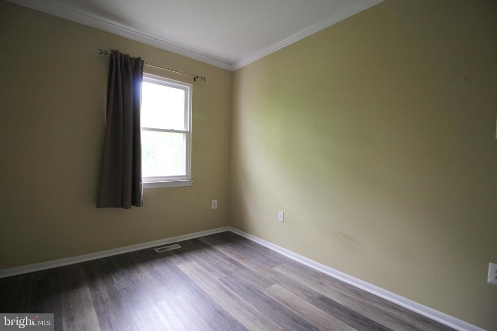 953 Ferndale Avenue - Photo 16