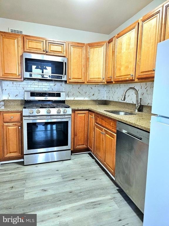 301 N Beauregard Street N - Photo 4