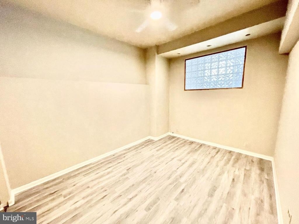 158 Fountain Street - Photo 2