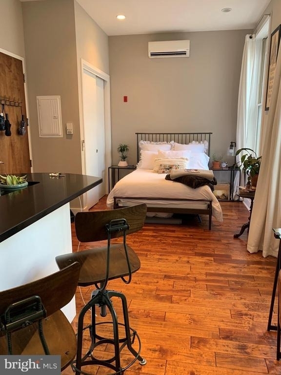 126 S 16th Street - Photo 4