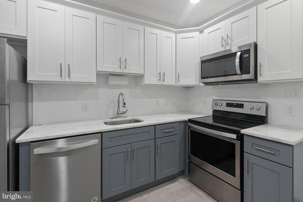 5213 Rodman Street - Photo 9