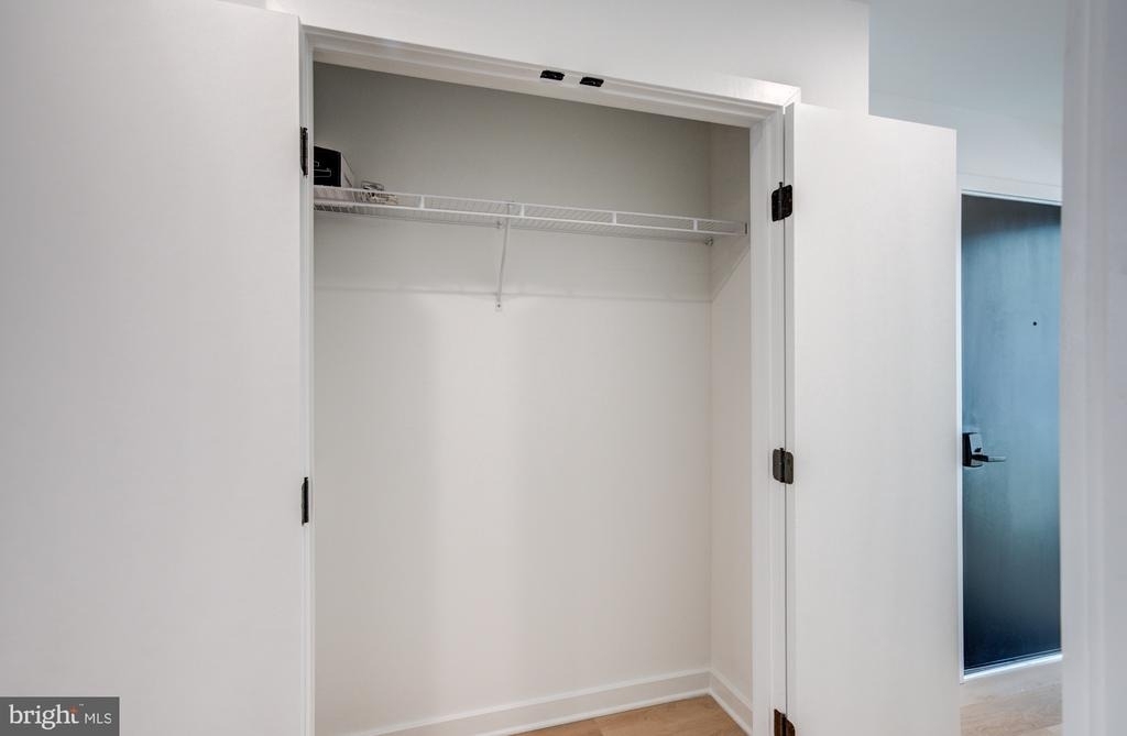 2329 Ellsworth Street - Photo 8