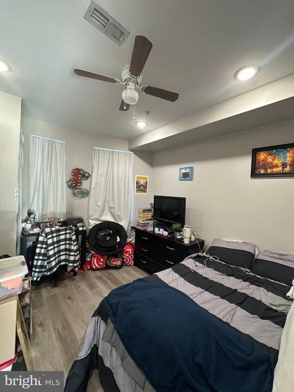 1210 N Taylor Street - Photo 10