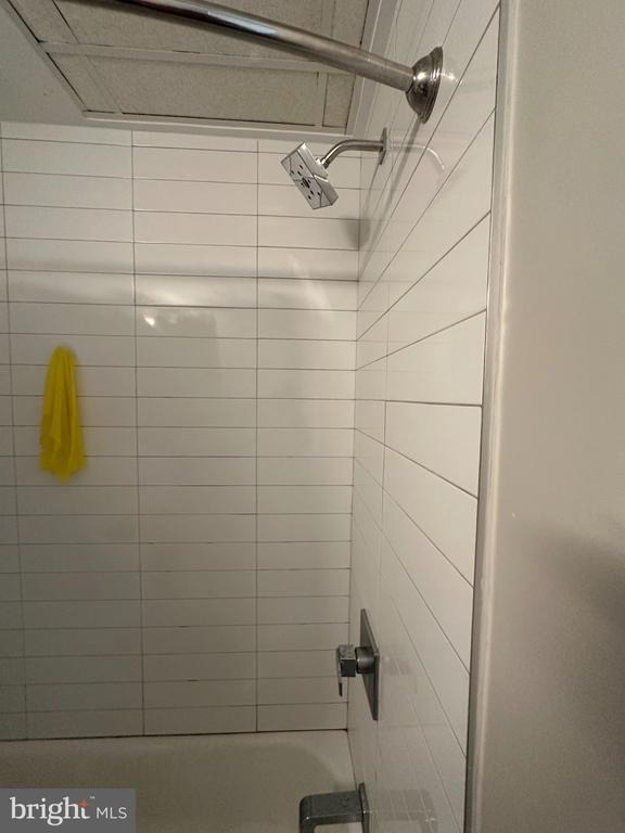 1210 N Taylor Street - Photo 9