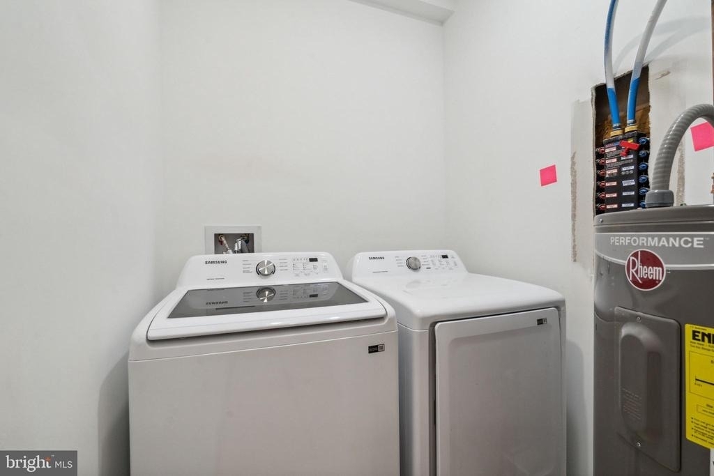1713 W Seybert Street - Photo 9