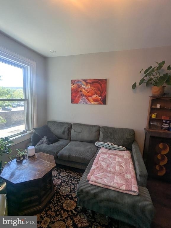 2305 N College Avenue - Photo 8