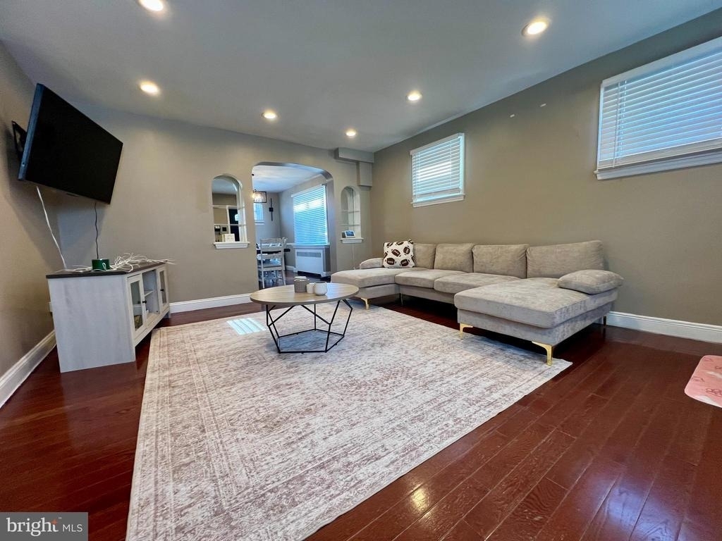 317 Barker Avenue - Photo 6