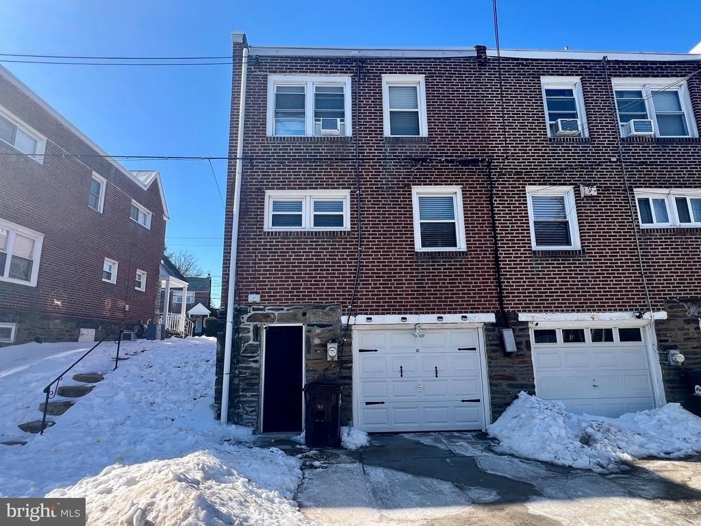 317 Barker Avenue - Photo 3