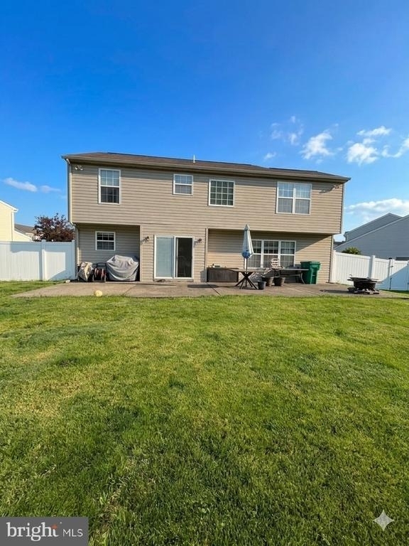 108 Parkside Drive - Photo 3