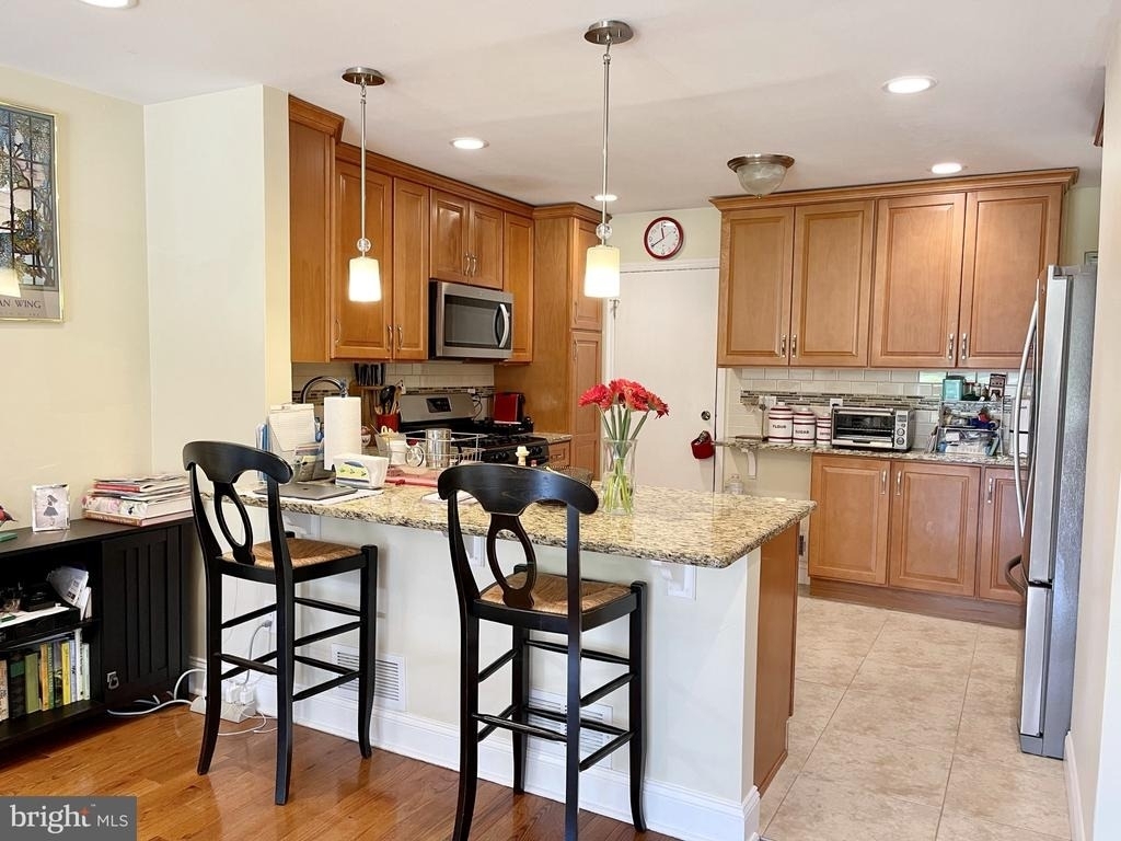 302 Marten Road - Photo 5