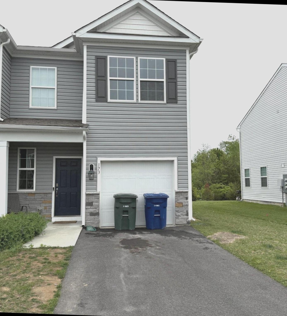 173 Mazzeo Drive - Photo 0