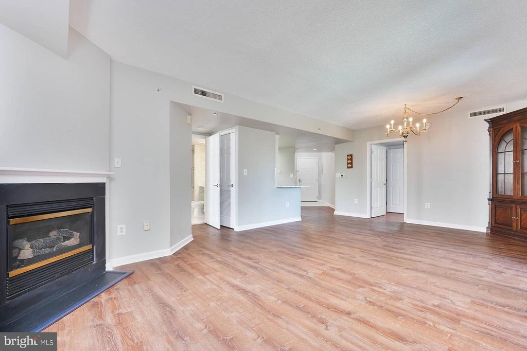 11710 Old Georgetown - Photo 7