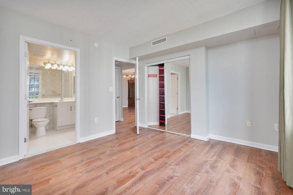 11710 Old Georgetown - Photo 12