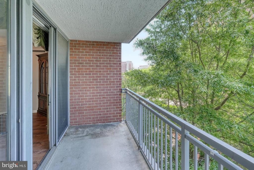 11710 Old Georgetown - Photo 17