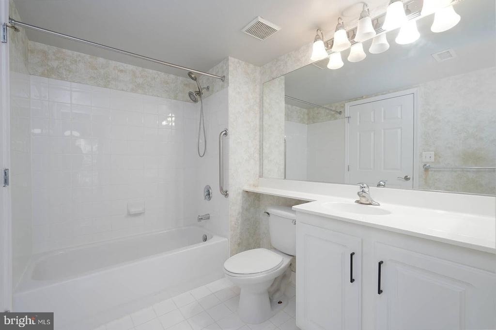 11710 Old Georgetown - Photo 13