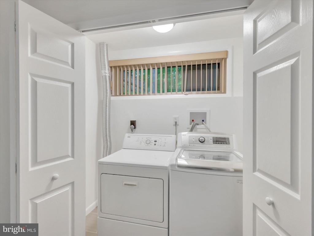 6509 Bradley Boulevard - Photo 41
