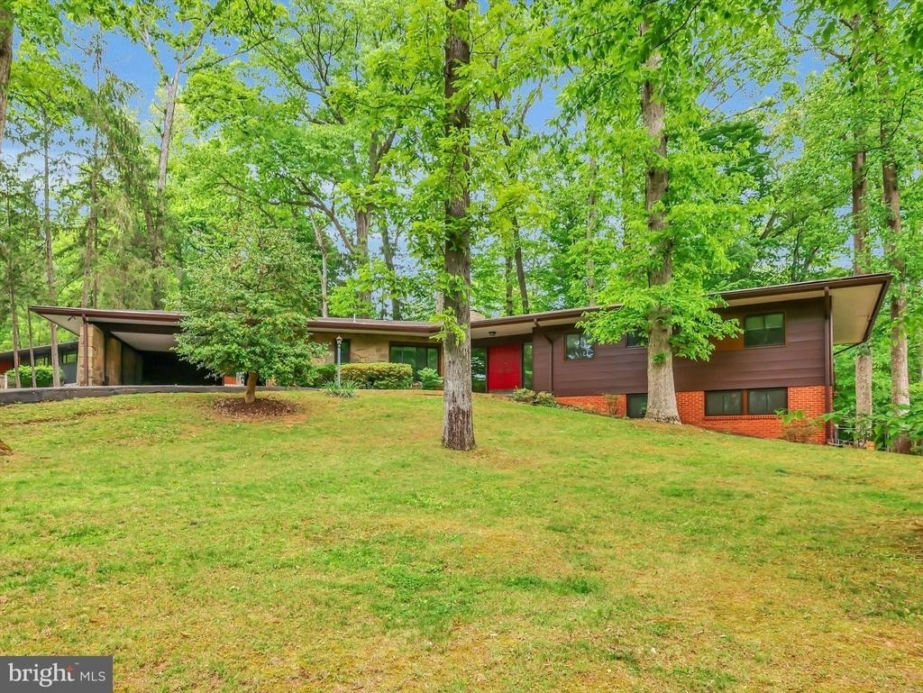 6509 Bradley Boulevard - Photo 49