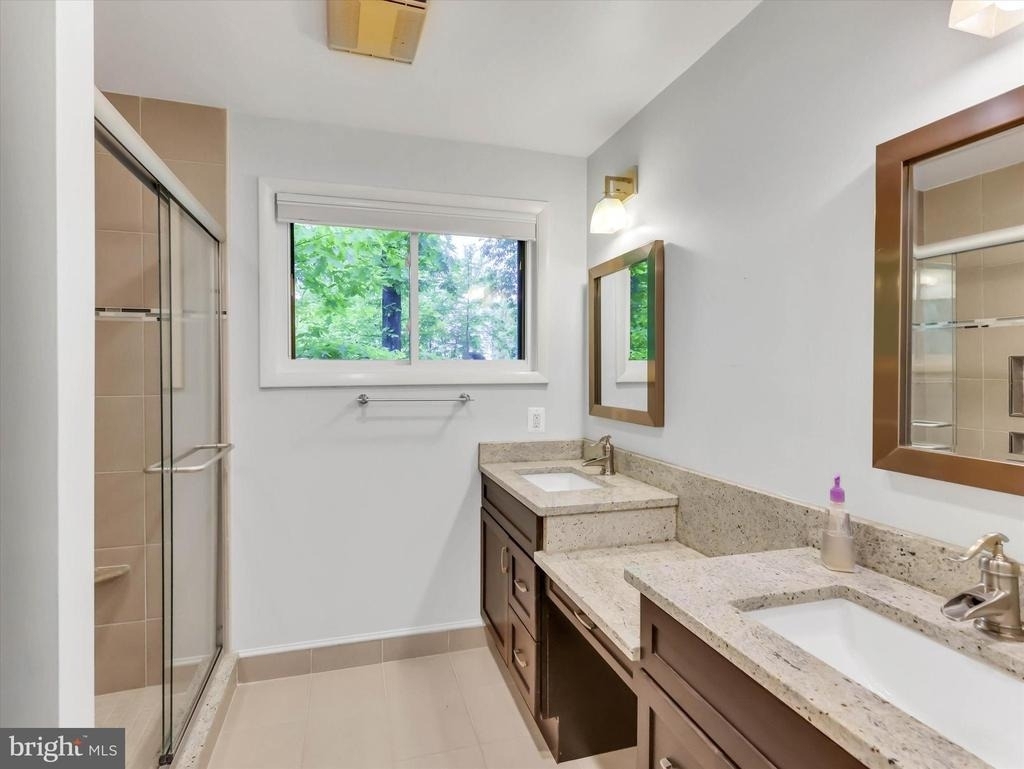 6509 Bradley Boulevard - Photo 37