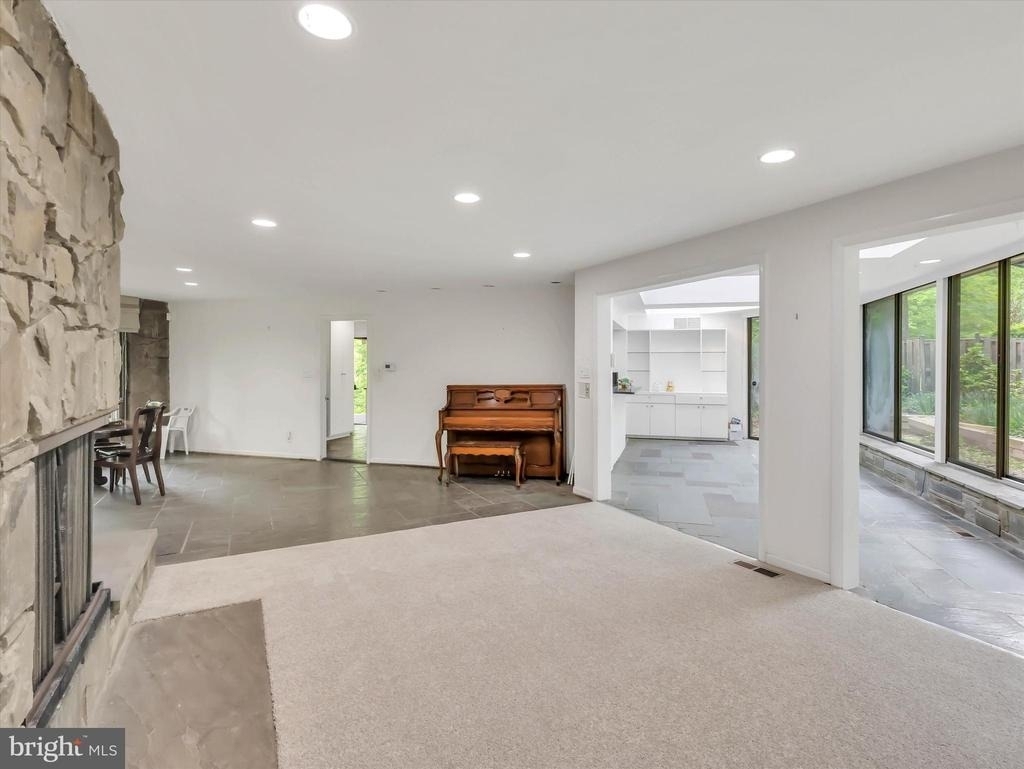 6509 Bradley Boulevard - Photo 24