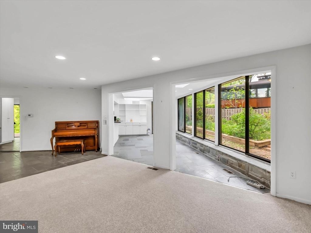 6509 Bradley Boulevard - Photo 20