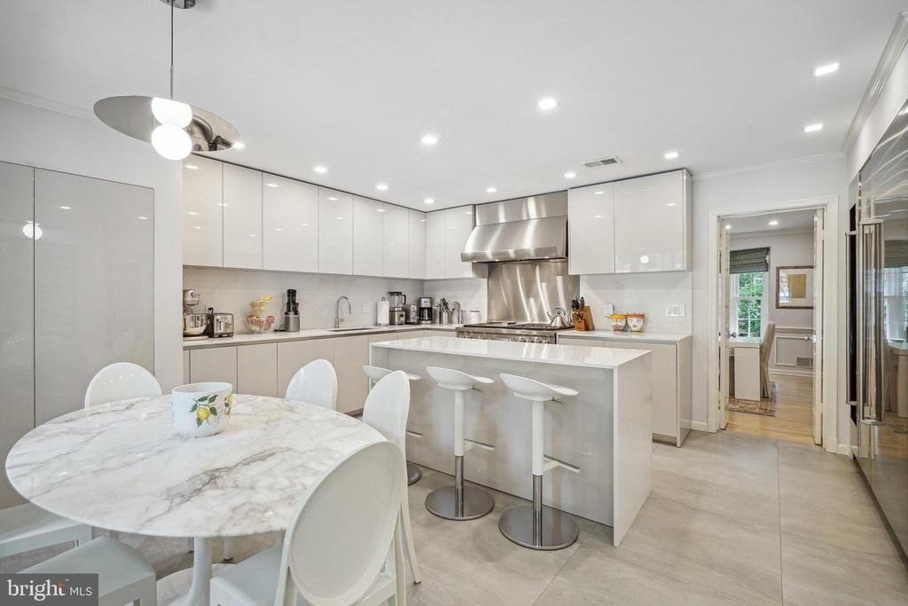 4903 Baltan Road - Photo 6
