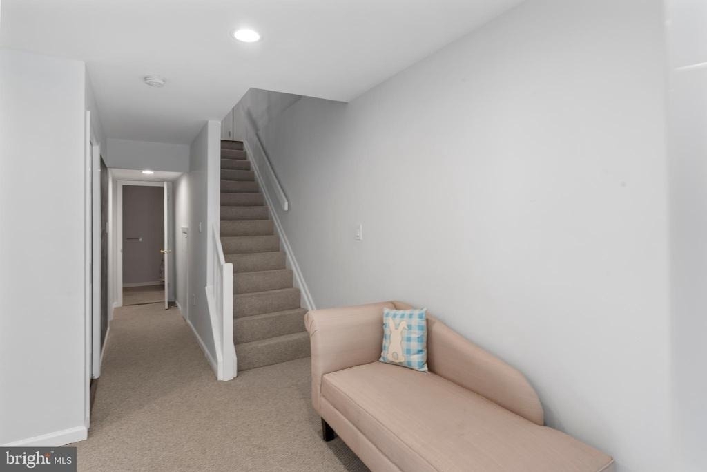 10267 Green Holly Terrace - Photo 31