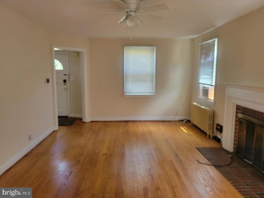 8404 Cedar Street - Photo 3