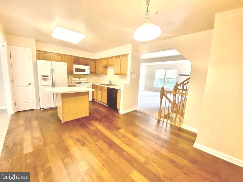 13765 Palmetto Circle - Photo 7