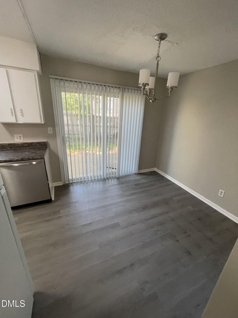 120 Byrum Street - Photo 2