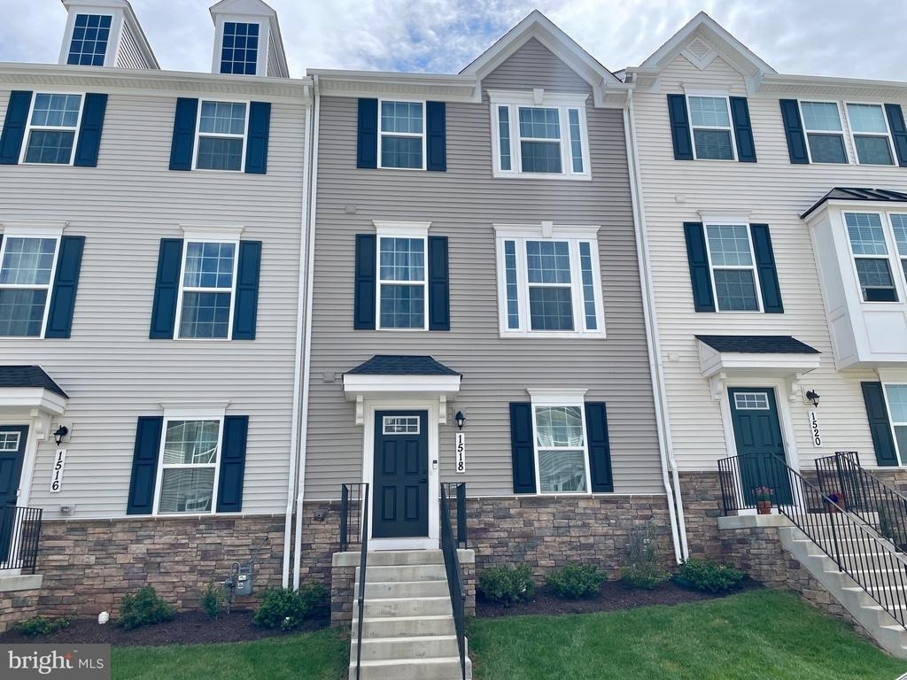 1518 Wilmer Park Lane - Photo 0