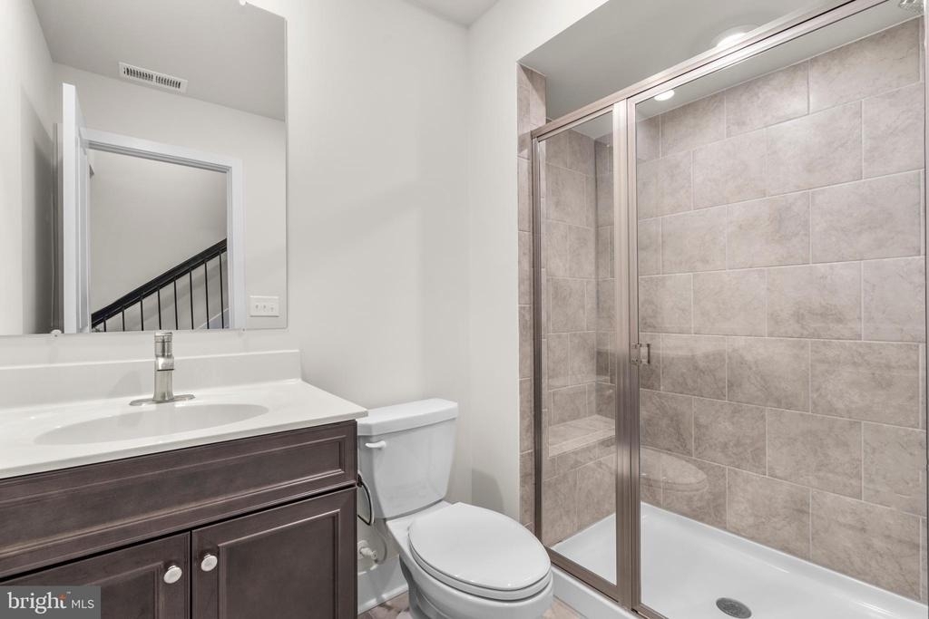 1826 Parham Way - Photo 32