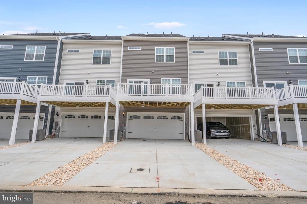 1826 Parham Way - Photo 36