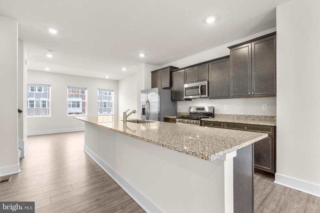 1826 Parham Way - Photo 10