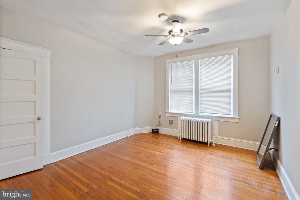 639 Plymouth Road - Photo 9