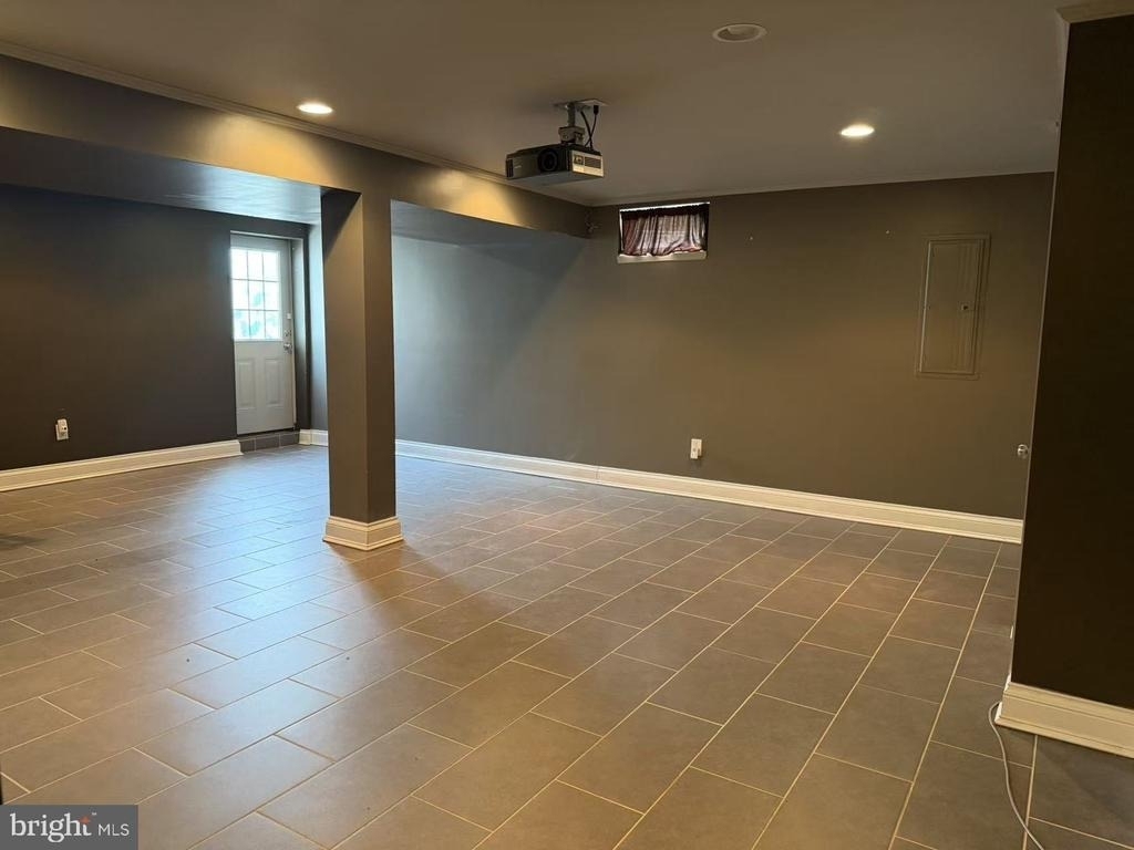 7726 Heathers Lane - Photo 2
