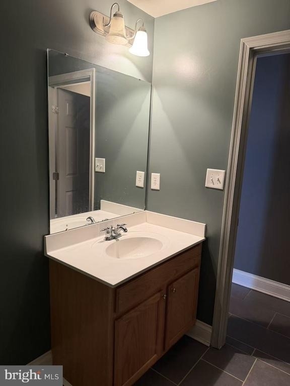 7726 Heathers Lane - Photo 3