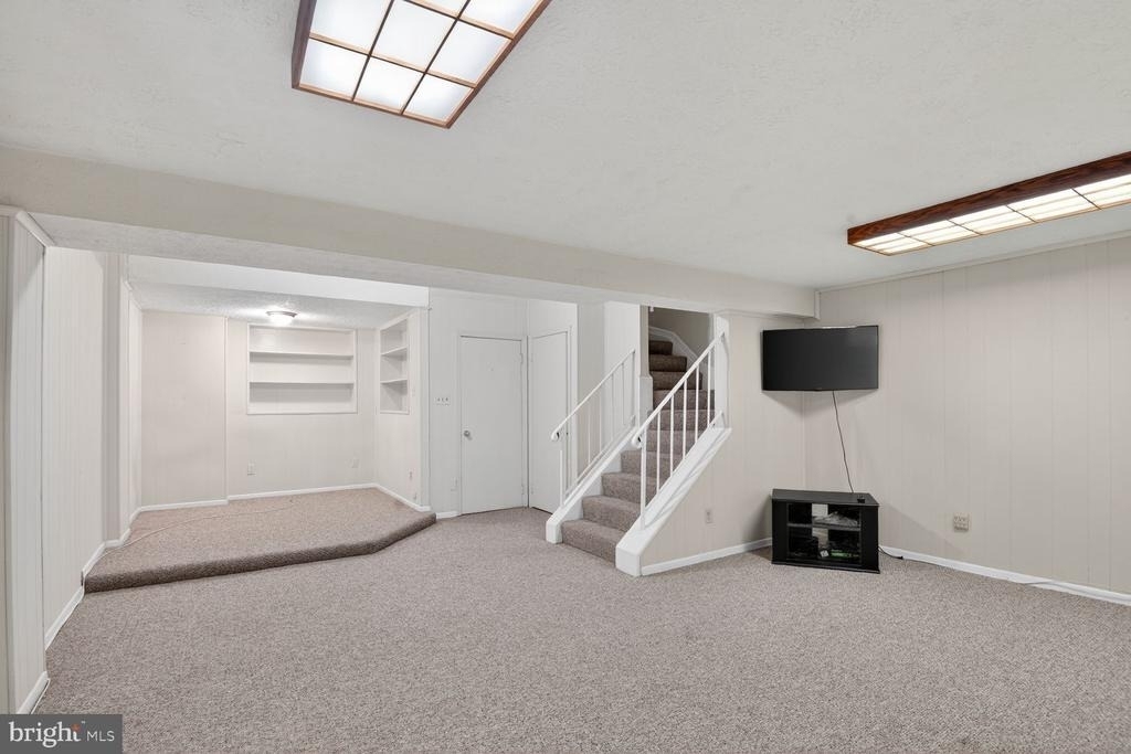 5326 King Arthur Circle - Photo 6
