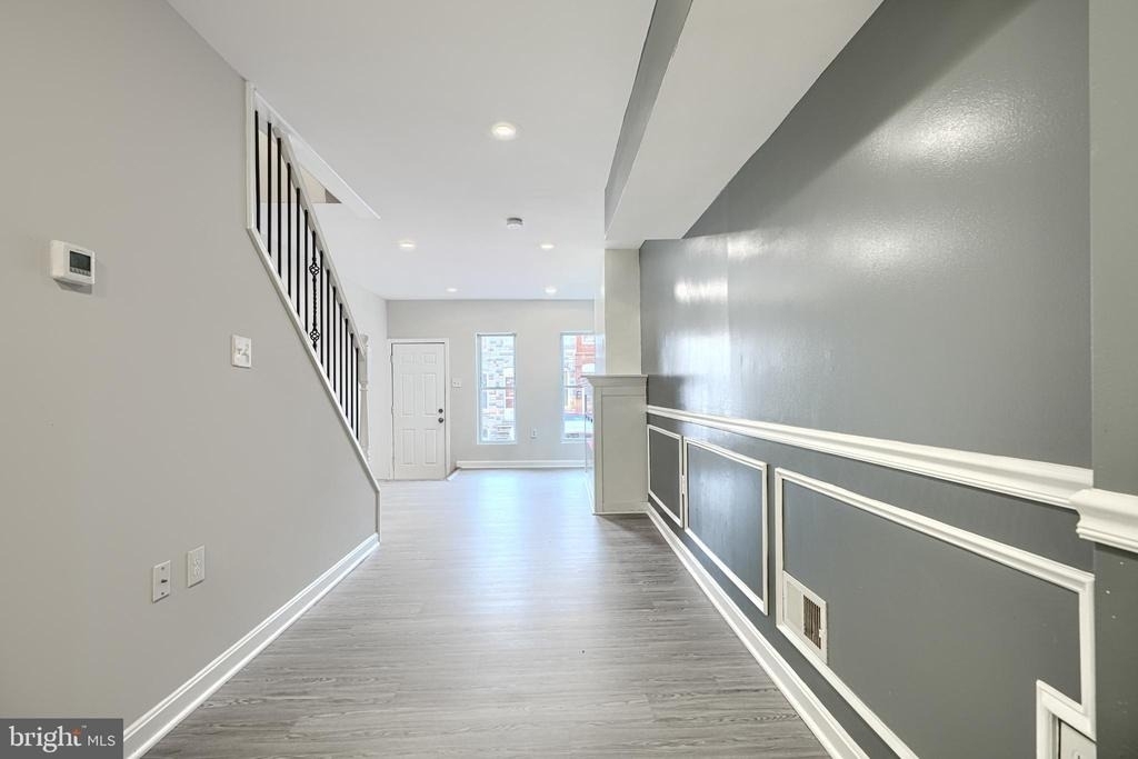 1127 Sargeant Street - Photo 11