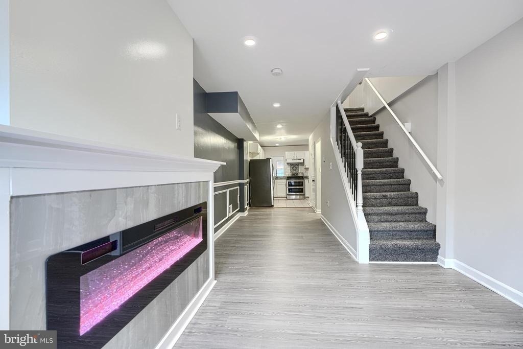 1127 Sargeant Street - Photo 5