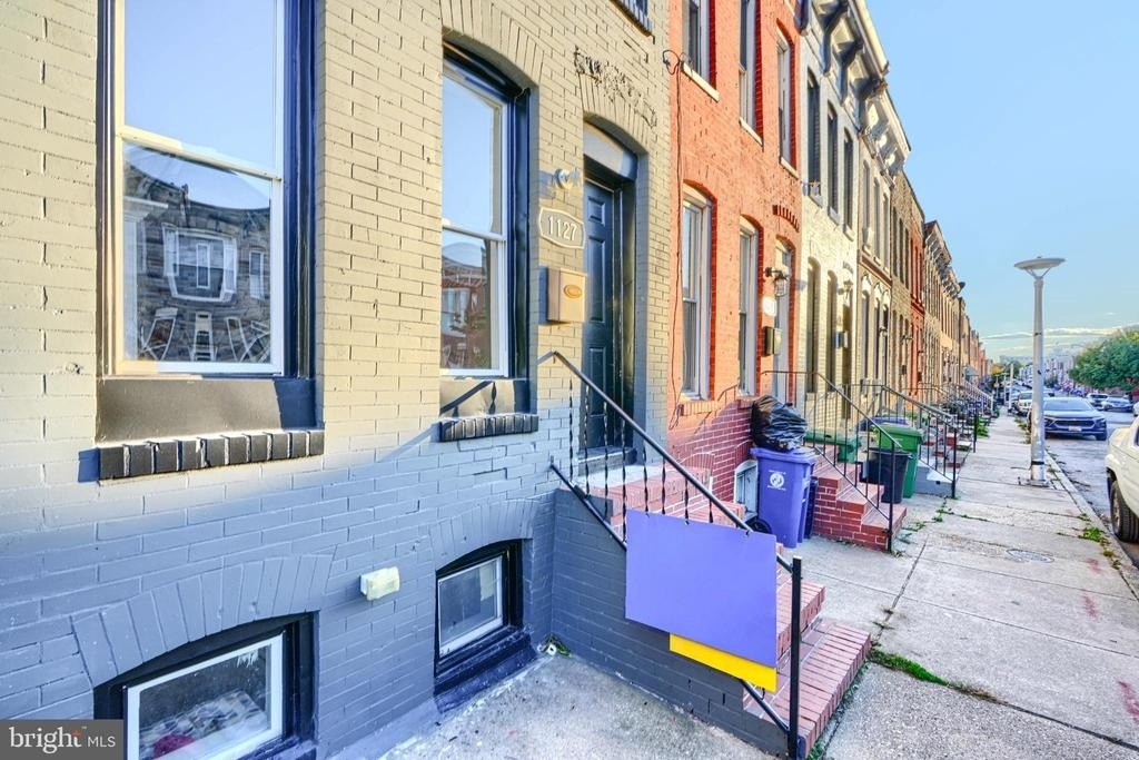 1127 Sargeant Street - Photo 4