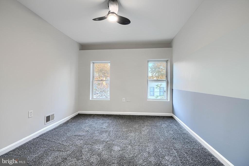 1127 Sargeant Street - Photo 22