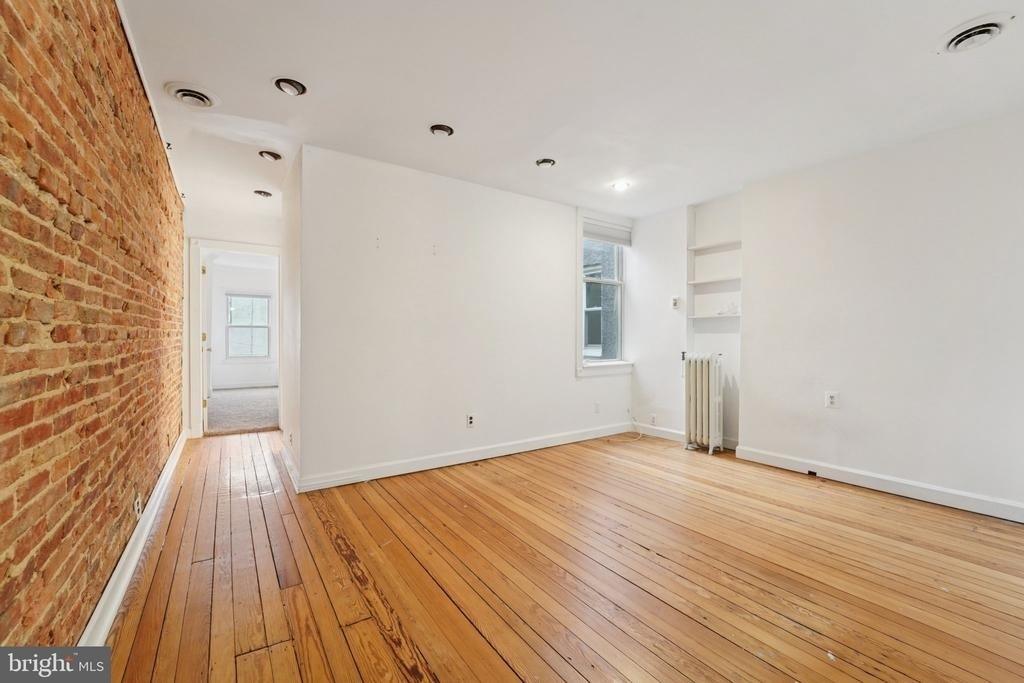 2206 E Baltimore Street - Photo 19