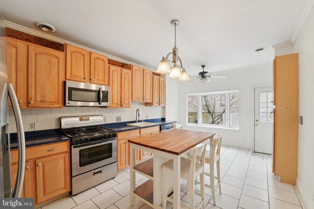 2206 E Baltimore Street - Photo 13