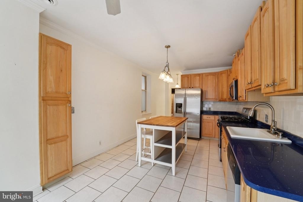 2206 E Baltimore Street - Photo 11