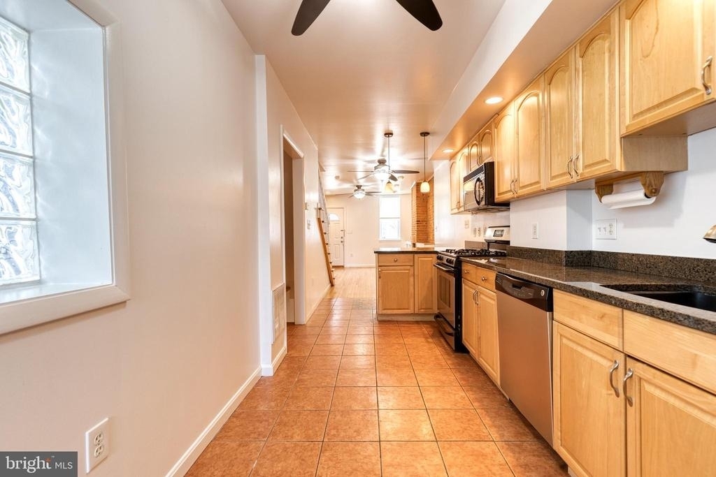 1608 S Hanover Street - Photo 8